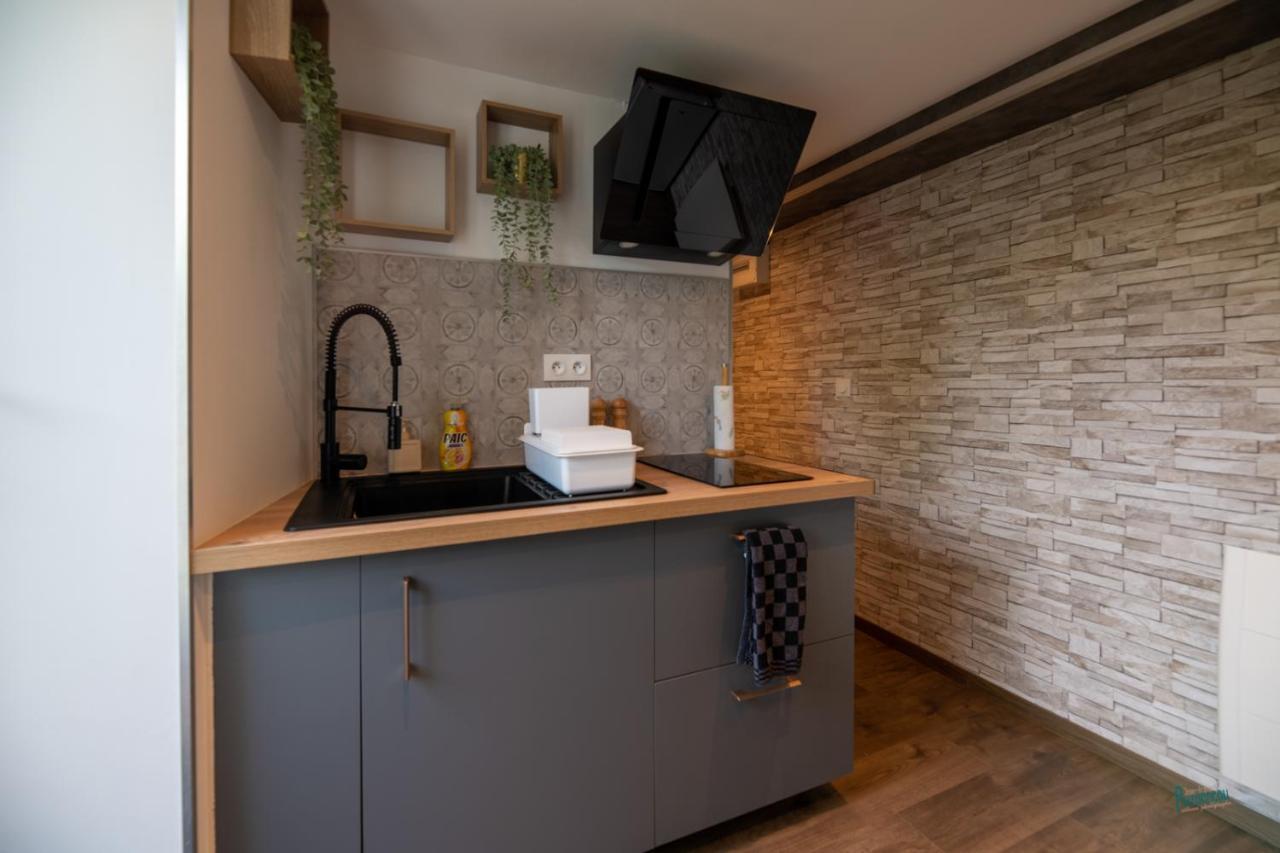 Naturel : Studio Calme Et Agreable Les Bordes Exterior foto